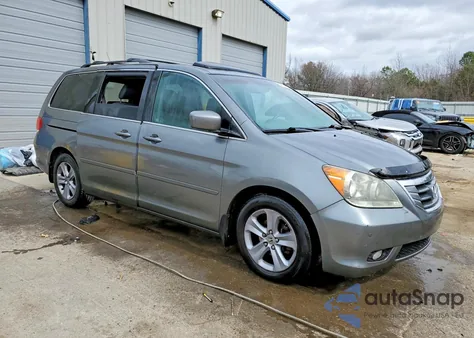 2009 Honda Odyssey Touring z USA, uszkodzony, nr VIN 5FNRL38929B016010